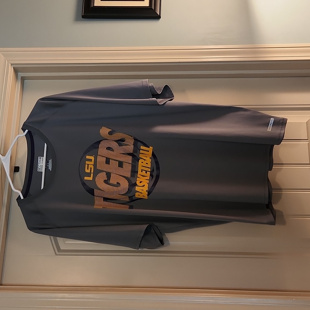 Men's 2XL LSU Tigers Shirt